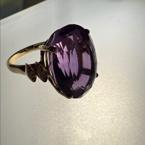 14K Gold Ring - large purple natural Amethyst Stone with small diamonds. Size 7